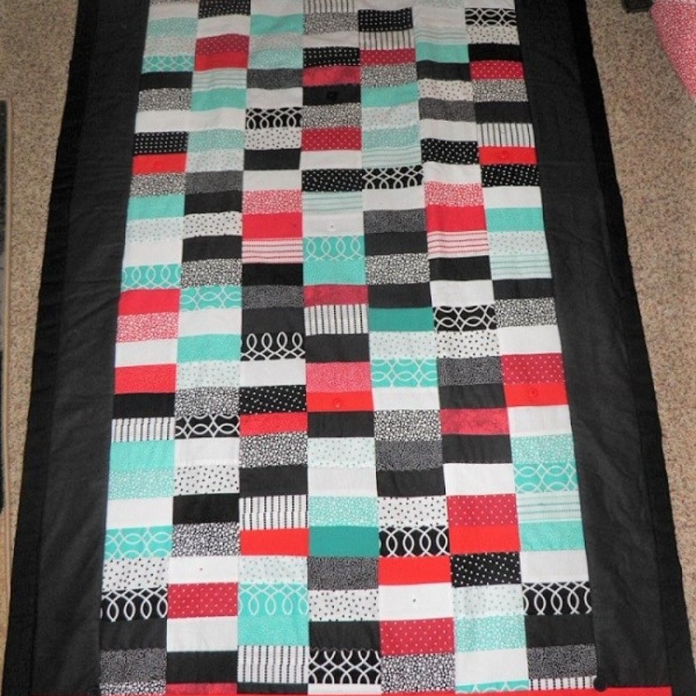 BRIGHT AND CHEERY QUILT